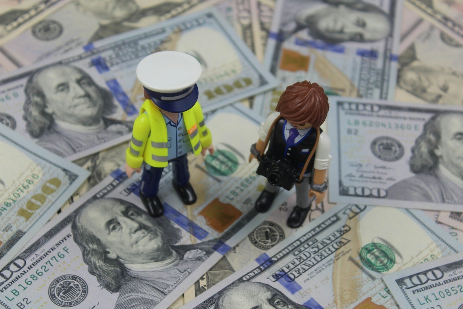 How Couples Can Talk About Money Without Constant Conflict